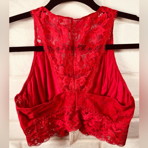 NWT Soma Embraceable Signature Lace Pull On Bralette M Medium Raphael Red #0378 - Picture 2 of 10